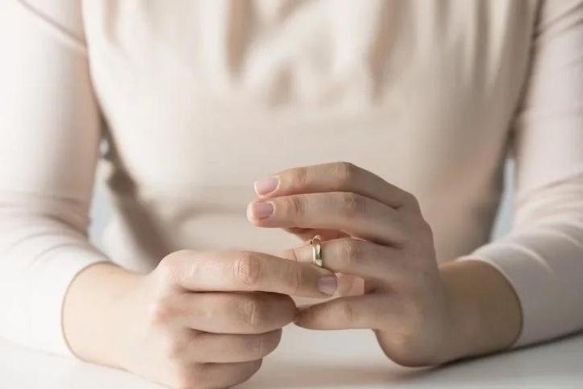 Daha nikah salonunda boşanacağınızı gösteren 5 işaret! Bekarlık sultanlıktır diyebilirsiniz