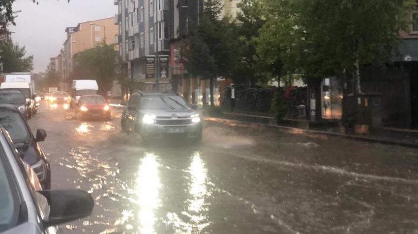 Meteoroloji son hava durumu raporunu yayınladı! Gök gürültülü ve kuvvetli sağanak yağışlar birçok ilde etkili olacak...