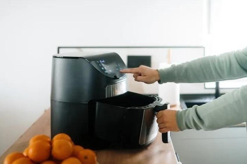 Airfryer kullananların en çok yaptığı hatalar: Herkes bunu yapıyormuş!