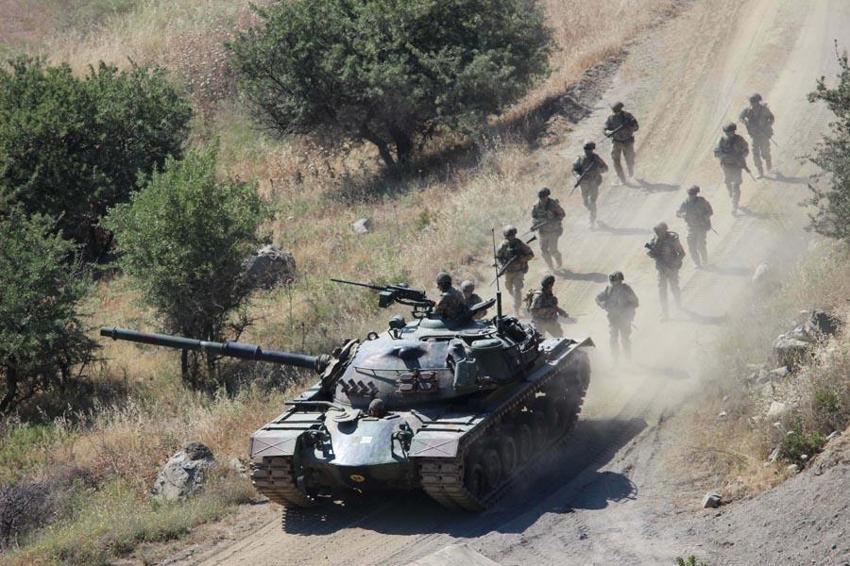 Türk Silahlı Kuvvetleri'nin en büyük müşterek tatbikatı EFES-2024 gündüz safhası başladı