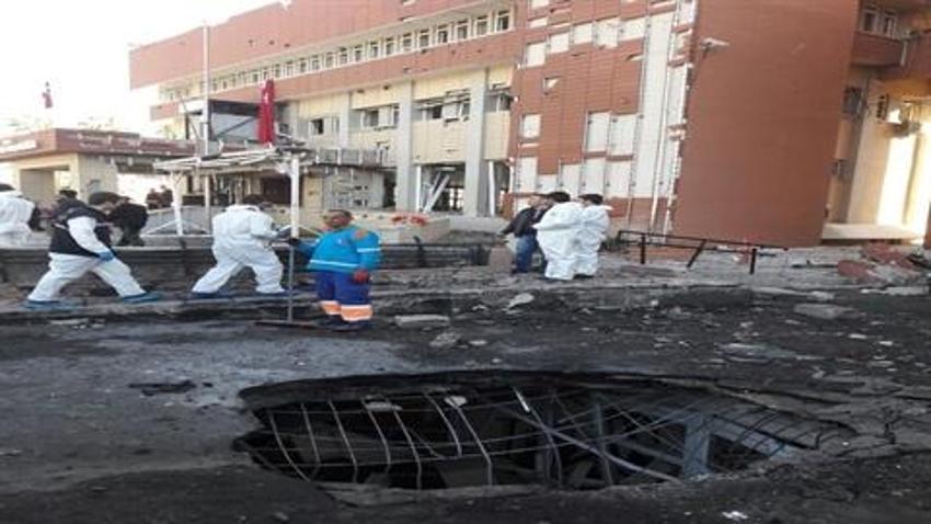 Adana Valiliği’ne bombalı araçla terör saldırısında 5 sanığın cezaları onandı