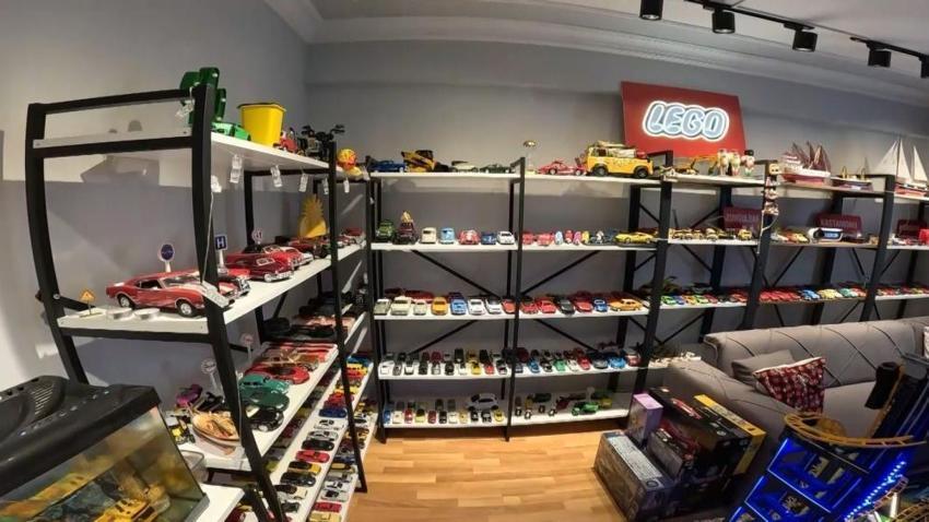 Piyasa değeri 2 milyon TL! Samsunda bir lego sever 13 yılda evini müzeye çevirdi