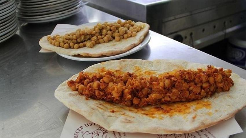 Gaziantep'ten çıktı Türkiye'ye yayıldı: Nohut dürümü deneyen herkesin vazgeçilmezi oldu