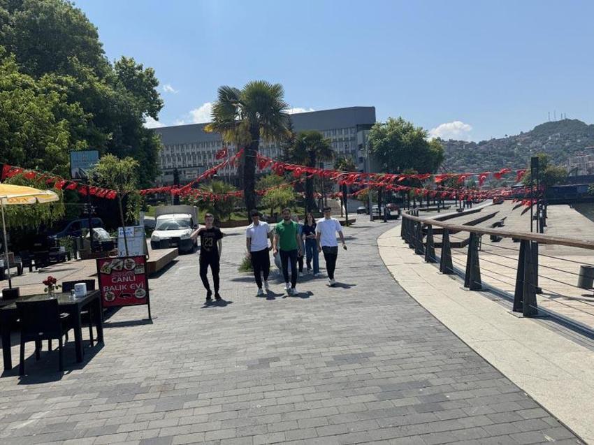 Kavurucu ve yakıcı sıcaklar geliyor! Meteoroloji son hava tahmin raporunu yayınladı: Hafta sonu havalar nasıl olacak?
