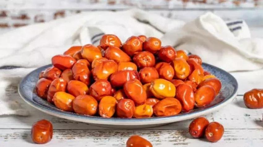 Kuru hali çok seviliyor ama kaynatıp içince karaciğeri tertemiz yapıyor!