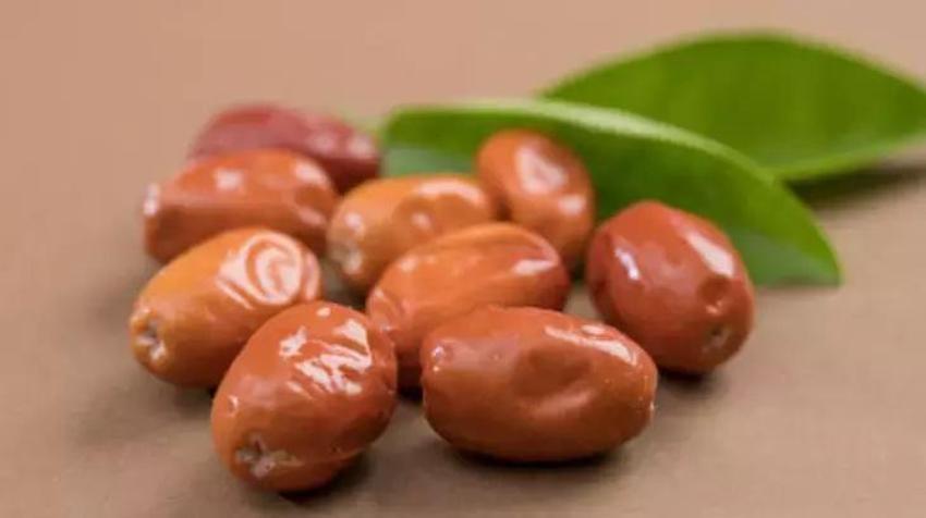 Kuru hali çok seviliyor ama kaynatıp içince karaciğeri tertemiz yapıyor!