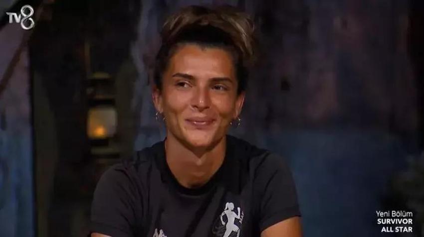 Survivor'da bu da oldu! Oyun öncesi hüngür hüngür ağladı