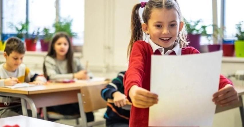Mezun olan öğrenciye karne görüşü 2024! 2. dönem karne görüşleri; mezun, başarılı öğrencilere motive edici öğretmen karne görüşleri! 1. 2. 3. 4. 5. 6. 7. 8. sınıf orijinal öğretmen karne görüşleri