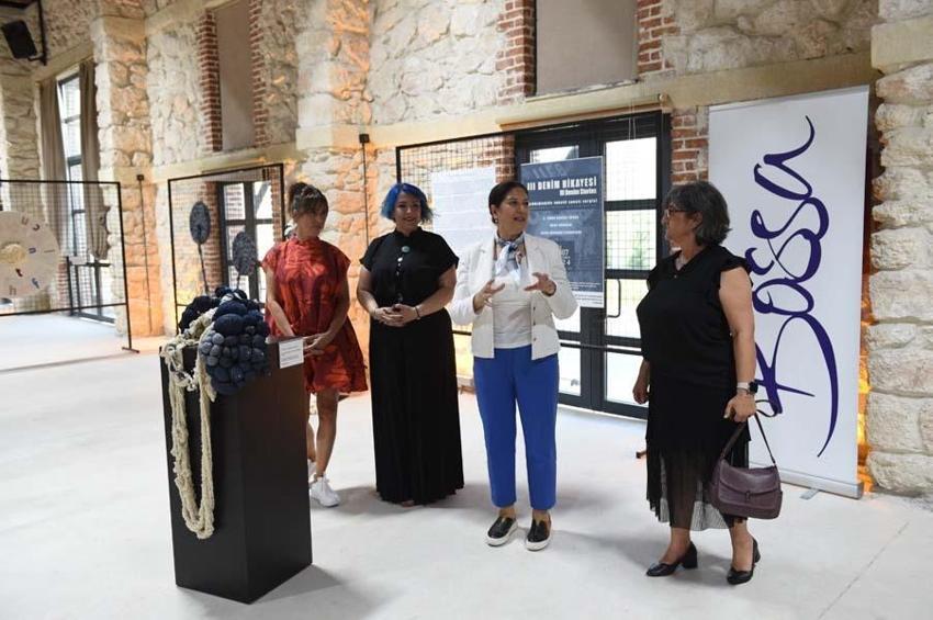 Atık tekstil malzemeleri sanata dönüştü! Sanatseverler akın etti