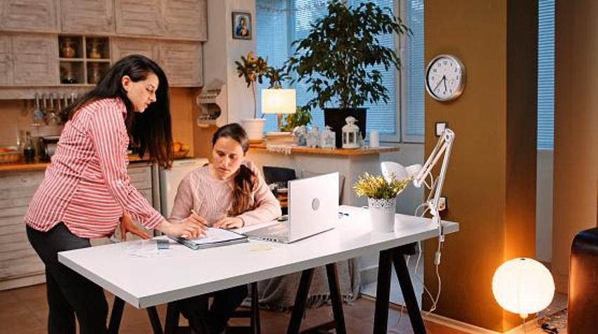 Çalışan anneye destek! Bakan Işıkhan açıkladı: 2 günde 12 bin 246 kişi başvurdu