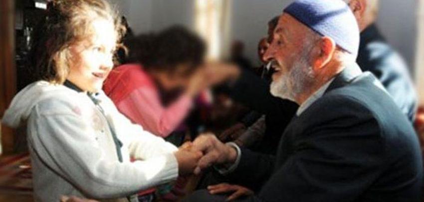 Kurban kesmek Kuran'da geçiyor mu? Kurban kesmek farz mı? Kurban hangi ayetlerde geçiyor?