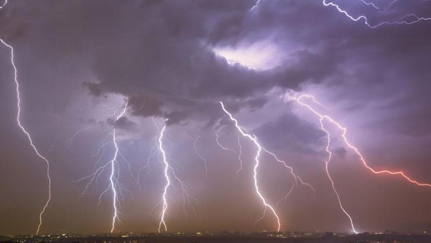 Yakıp kavuran sıcak havaların yerini gök gürültülü sağanak yağışlar alıyor! Meteoroloji son raporunu açıkladı 20 şehir için uyarı geldi