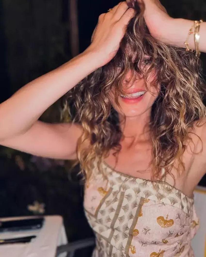 Nikah şahidi olmuştu! Özge Özpirinçci’den Umut Evirgen ve Alina Boz pozu