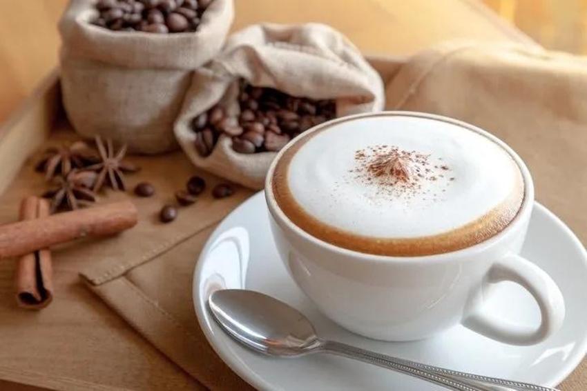 Latte, espressyo ya da kapuçino… İçtiğiniz kahve karakterinizi ele veriyor! En zekiler genelde o kahveyi tercih ediyor
