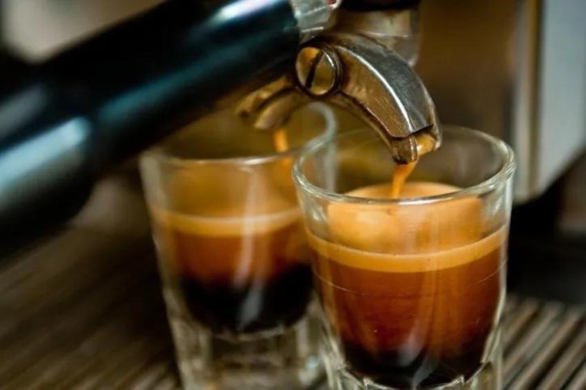 Latte, espressyo ya da kapuçino… İçtiğiniz kahve karakterinizi ele veriyor! En zekiler genelde o kahveyi tercih ediyor