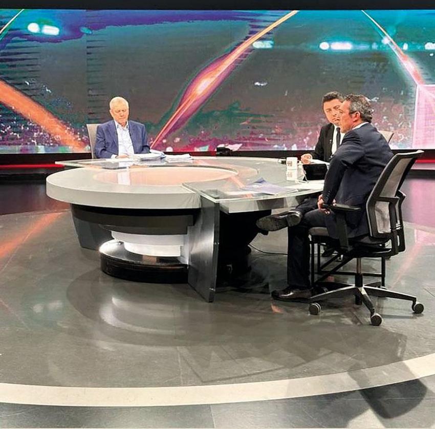 Fenerbahçe'de tarihi buluşma! Başkan adayları Ali Koç ve Aziz Yıldırım canlı yayında karşı karşıya geldi