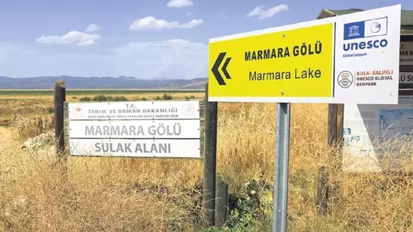 Marmara Gölü'nde balıkçılık yerine tarım yapılıyor! Kuraklık gölü kuruttu