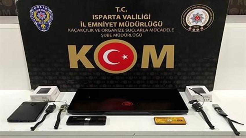 Yapay zeka ile kopyaya suçüstü: YKS Sınavına kurduğu düzenekle girdi!