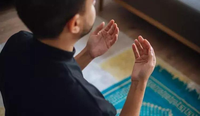 Arefe gününe özel namaz var mı? Kurban bayramı arefesinde kılınacak namaz hangisi, arefe günü teravih namazı kılınır mı? 