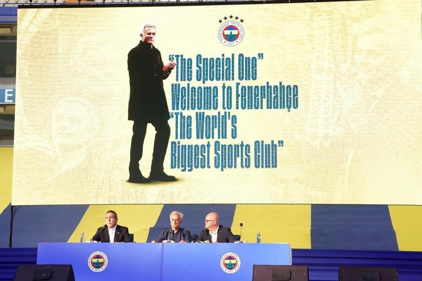 Jose Mourinho daha antrenmana çıkmadan yıldız futbolcuya kapıya gösterdi: Benimle çalışamazsın