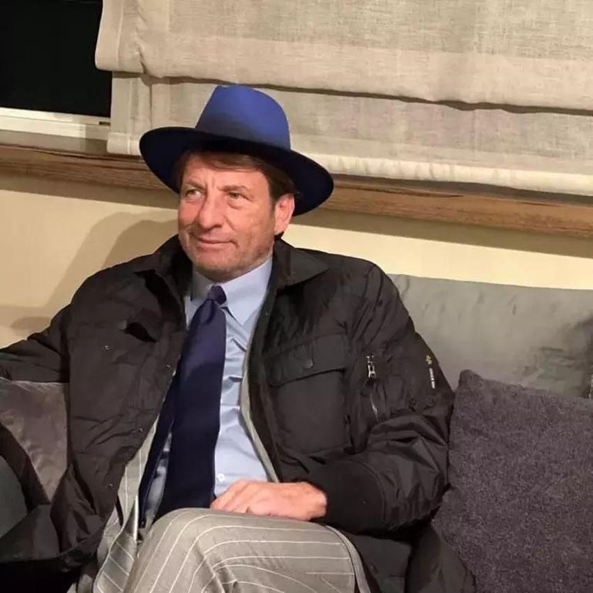 Kaya Çilingiroğlu yeni aşkıyla görüntülendi! Kızı Zehra’dan 4 yaş küçük