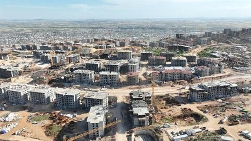 Bakan Özhaseki: Adıyaman İndere'de 16 bin 433 konut yapacağız