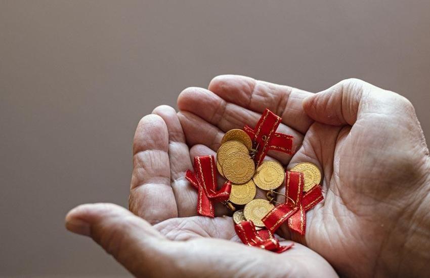 Altın fiyatları için kritik hafta! Uzman isim açıkladı: Gram altın yükselecek mi, düşecek mi?