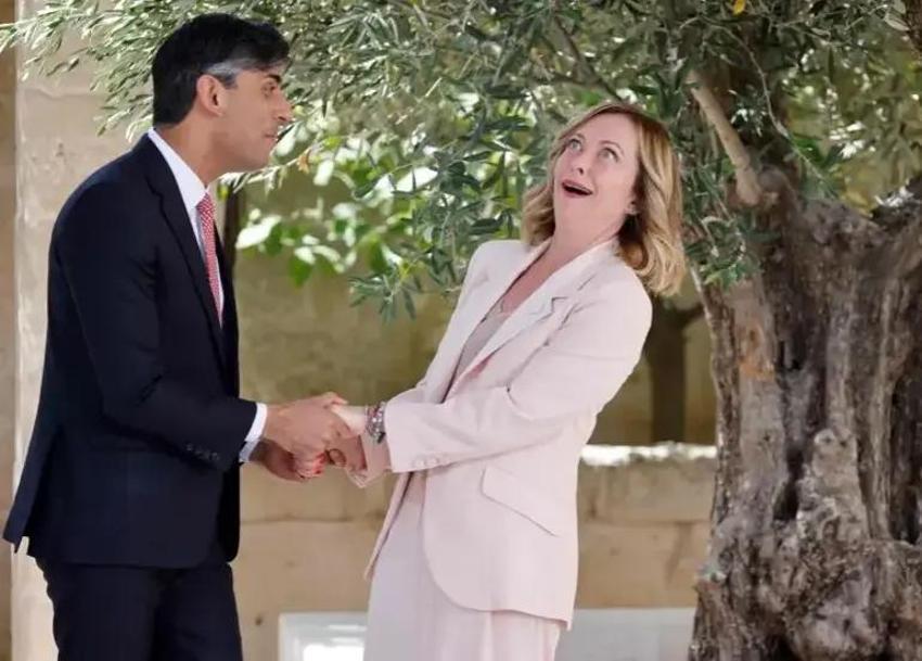 G7 Zirvesi'ne damga vuran anlar: Bir kadın bu kadar bekletilmez