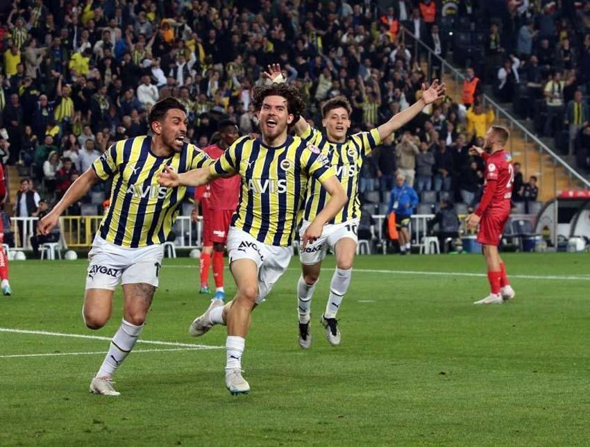 Fenerbahçe'ye Ferdi Kadıoğlu piyangosu!