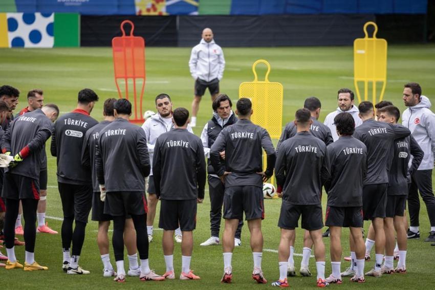 Arda Güler ilk 11'de oynayacak mı? Montella kararını değiştirdi, küplere binecek