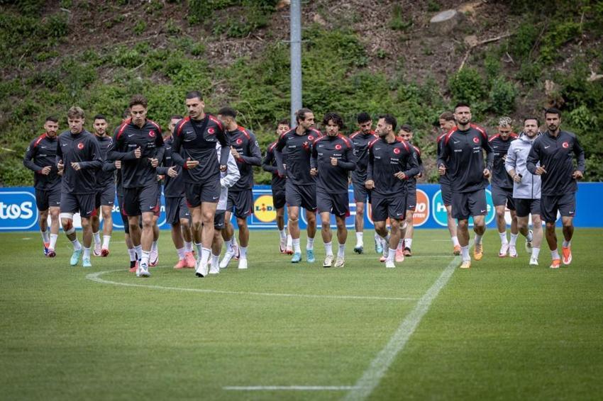 Arda Güler ilk 11'de oynayacak mı? Montella kararını değiştirdi, küplere binecek