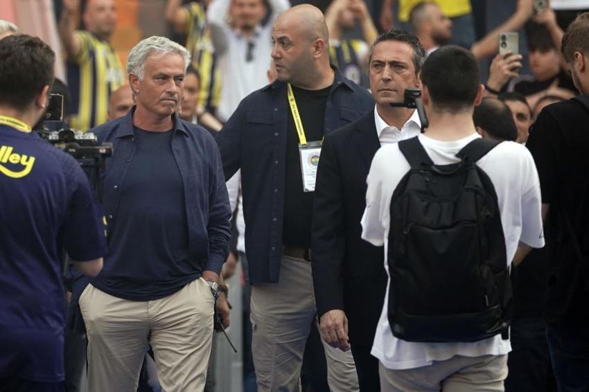 Lindelöf derken Sergio Ramos bombası! Mourinho transferi telefonda bitirdi, Bonucci gibi olmasın