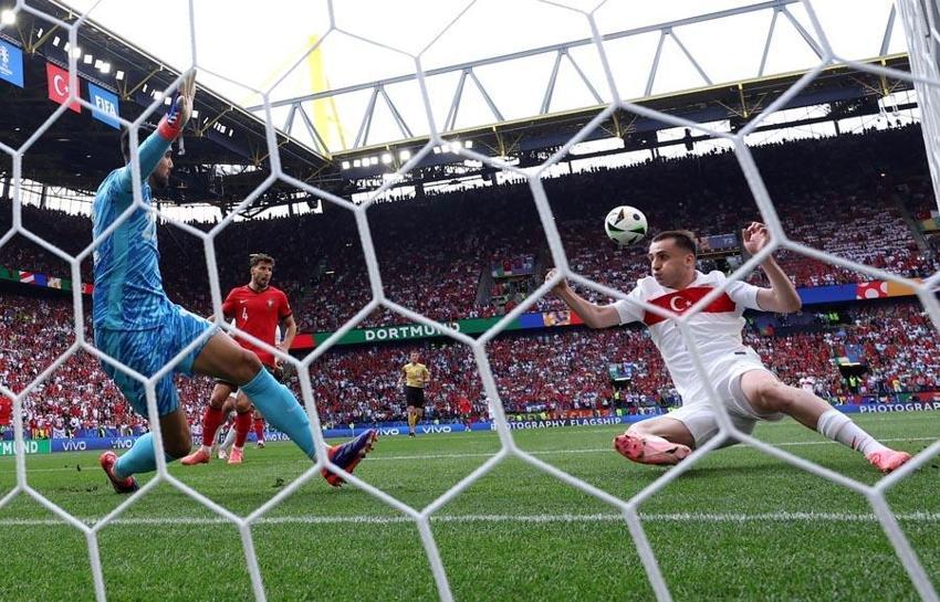 Portekiz'e karşı şansımız tutmuyor! EURO2024'te ilk mağlubiyetimizi aldı: 3-0