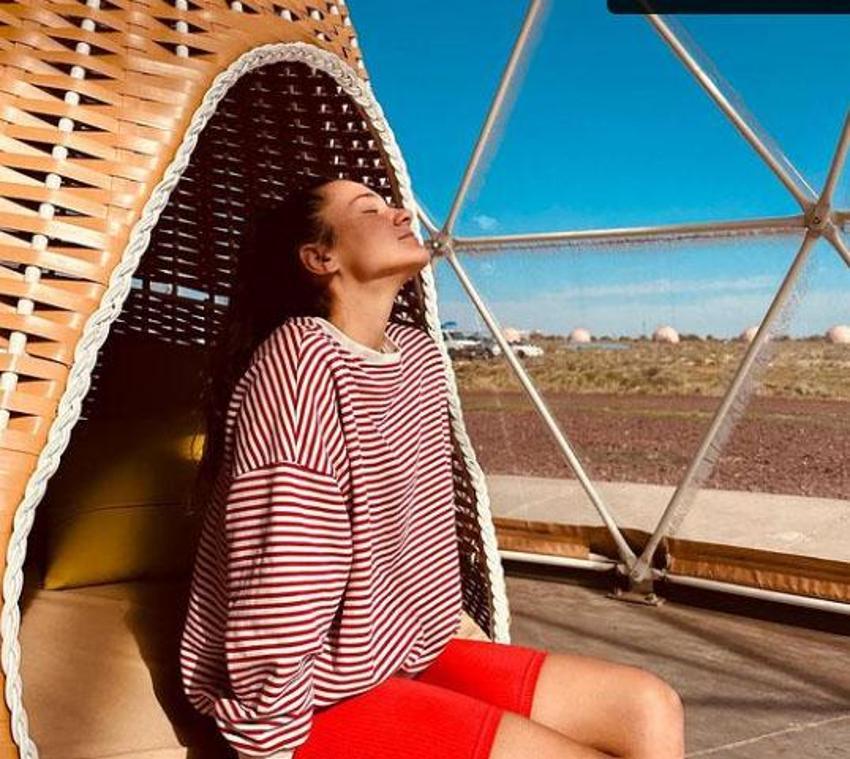 Eski Survivor şampiyonu Nisa Bölükbaşı, fenomen Yiğit İnandı ile nişanlandı