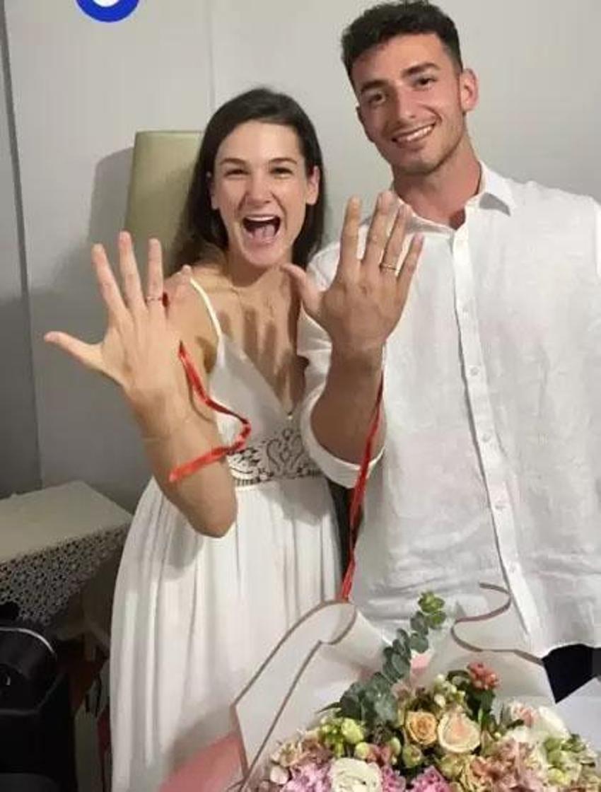 Eski Survivor şampiyonu Nisa Bölükbaşı, fenomen Yiğit İnandı ile nişanlandı