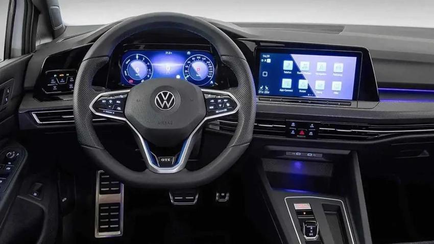 Volkswagen Golf fiyatı bu yaz gibi gördü! Liste ilk kez böyle göründü