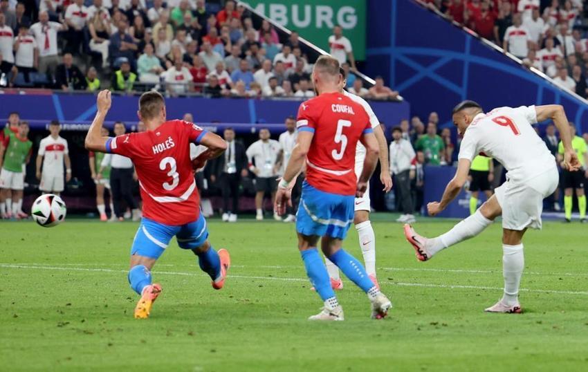 Türkiye EURO 2024'te son 16 turunda!