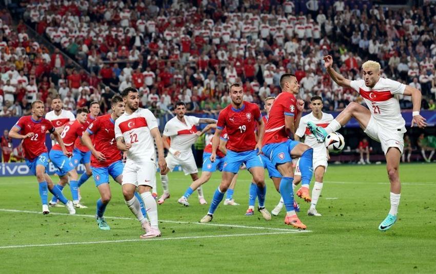 Türkiye EURO 2024'te son 16 turunda!