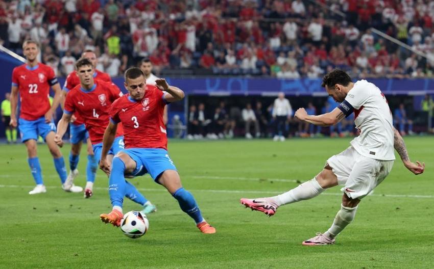 Türkiye EURO 2024'te son 16 turunda!