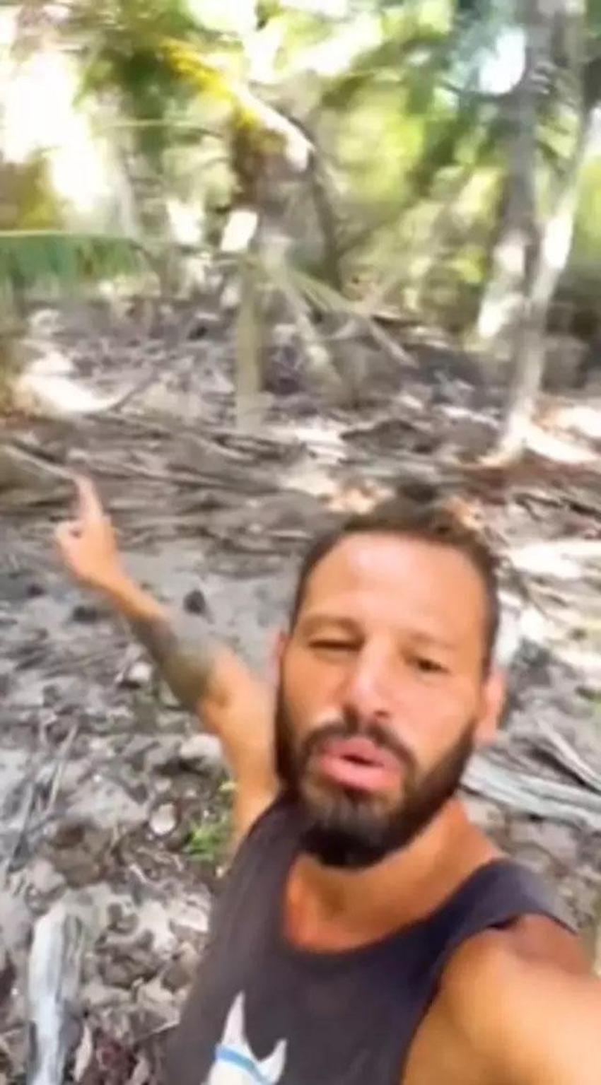 Avatar Atakan’a Survivor'da tuvaletin nereye yapıldığı soruldu! Videoyla yanıt verdi, Sercan'ı tuvalette yakaladı!