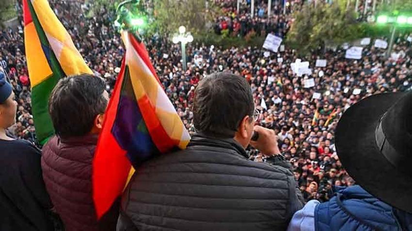Bolivya'da darbe girişimi! Geceye damga vuran an! Askeri birlikler geri çekilmeye başladı