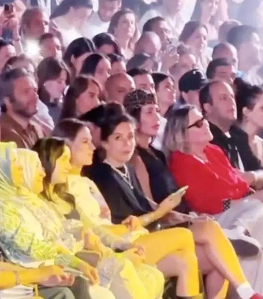 Serenay Sarıkaya sevgilisi Mert Demir'i yalnız bırakmadı! Giydiği tişört dikkat çekti