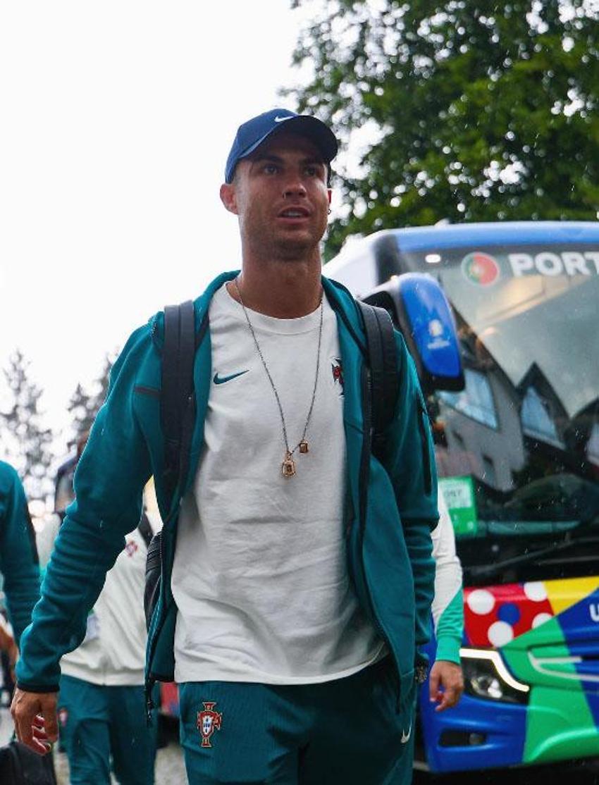 Cristiano Ronaldo ile aynı kareye girmişti! Anne Dolores Aveiro paylaştı: Çok benzer