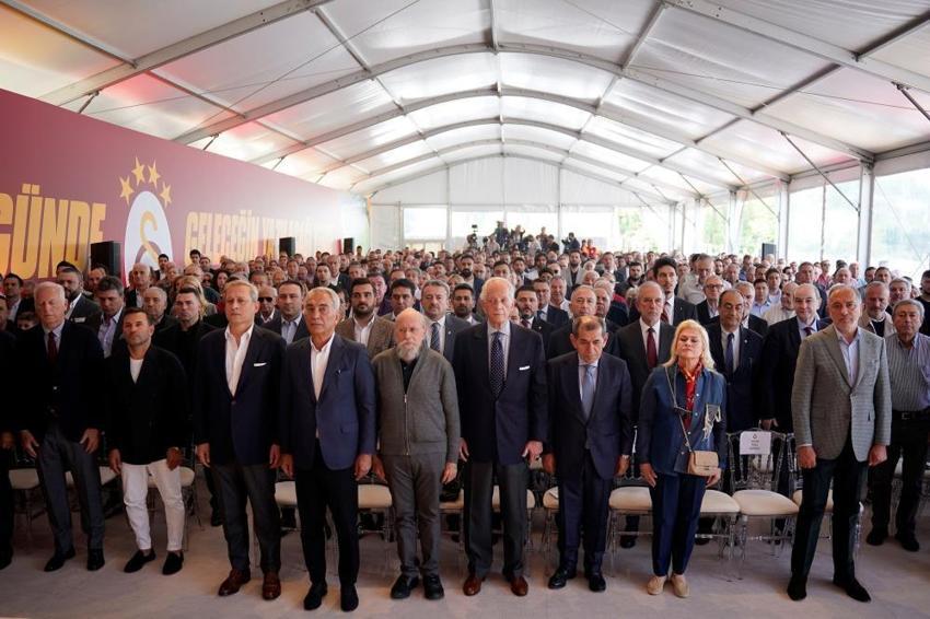 Herkes yıldız transferler beklerken Dursun Özbek şaşırttı: Yanlış anlamasınlar, yapmayacağız