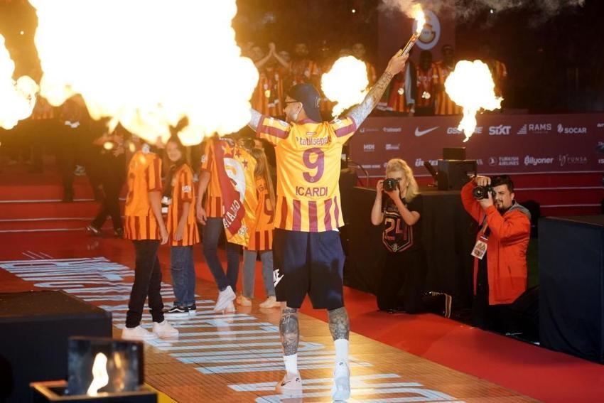 Herkes yıldız transferler beklerken Dursun Özbek şaşırttı: Yanlış anlamasınlar, yapmayacağız
