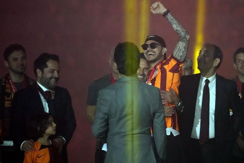 Herkes yıldız transferler beklerken Dursun Özbek şaşırttı: Yanlış anlamasınlar, yapmayacağız