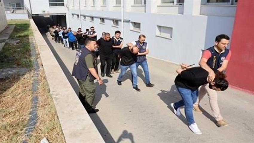 Yasa dışı bahis şüphelilerine operasyon: 83 kişi gözaltında