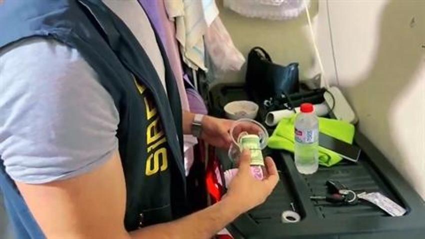 Yasa dışı bahis şüphelilerine operasyon: 83 kişi gözaltında