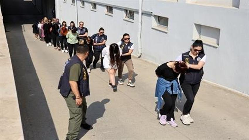 Yasa dışı bahis şüphelilerine operasyon: 83 kişi gözaltında