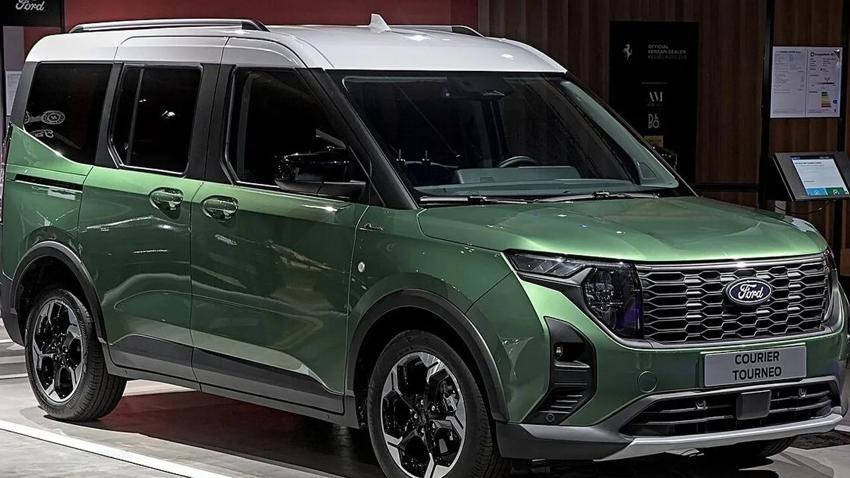 Ford Türkiye'de fiyatları dibe çekti hem de yarı yarıya! Model 870 bin TL'ye satışa çıktı